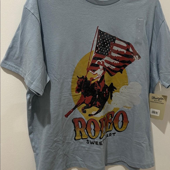 NWT Wrangler Retro Graphic Tee-Rodeo Sweetheart - Picture 3 of 3